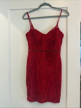 Pretty Little Thing Red Dress NWT